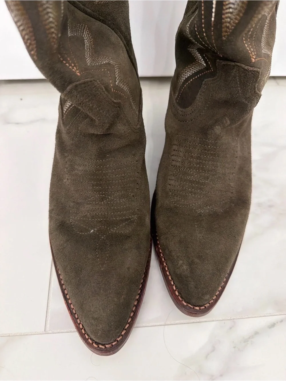 Tecovas The Abby Olive Suede